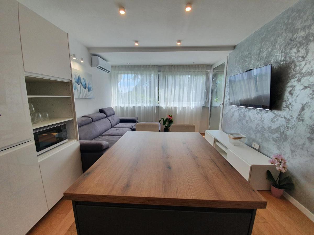 Apartman Leona 4*, Kantrida Rijeka Luaran gambar